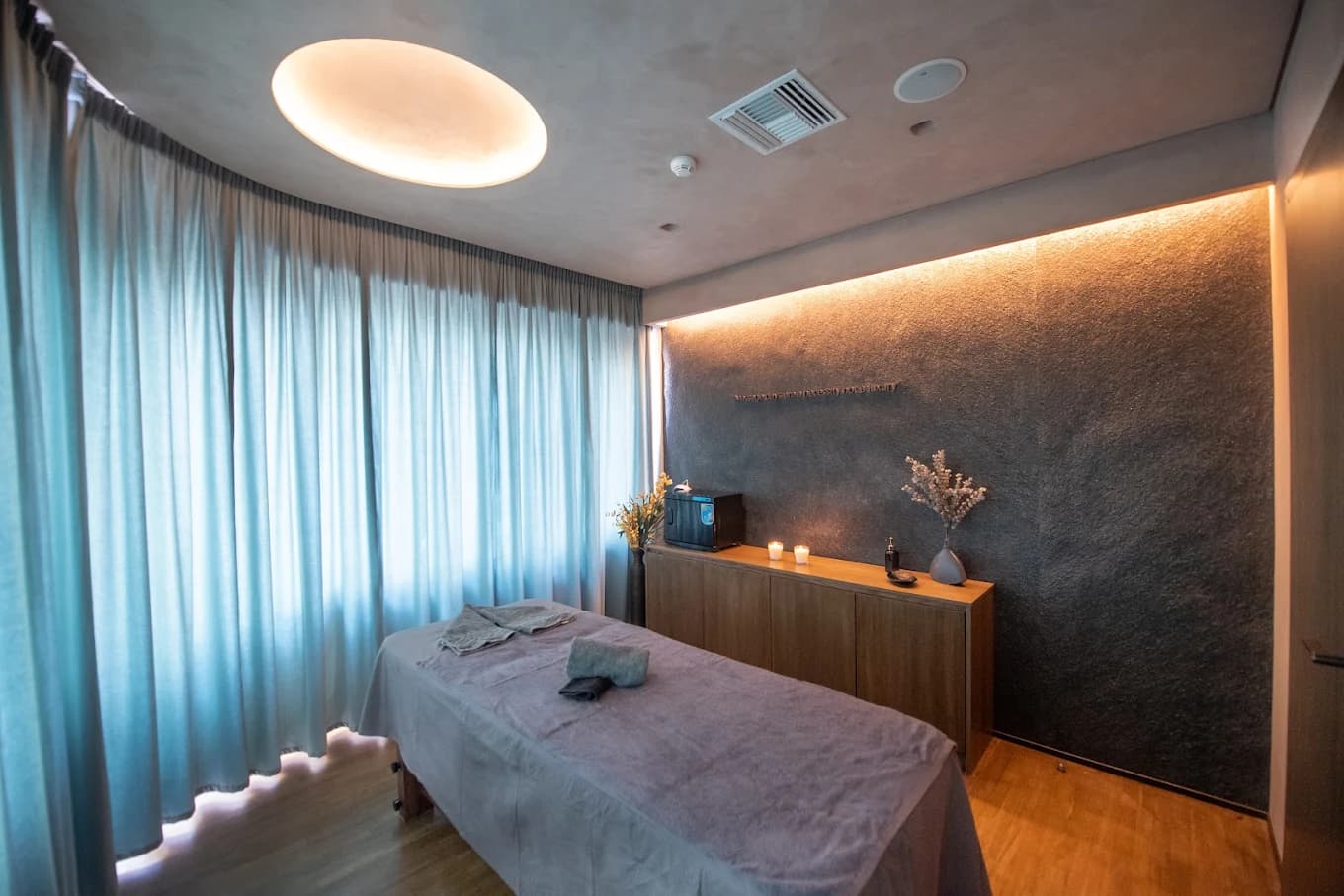 Hando Massage & Spa